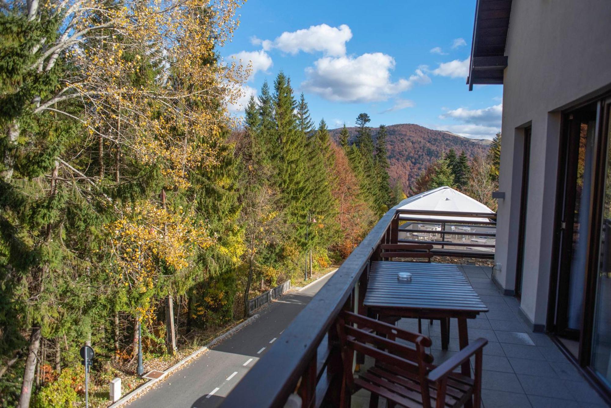 Paj Hotelul Retreat & Spa Sinaia Exterior foto