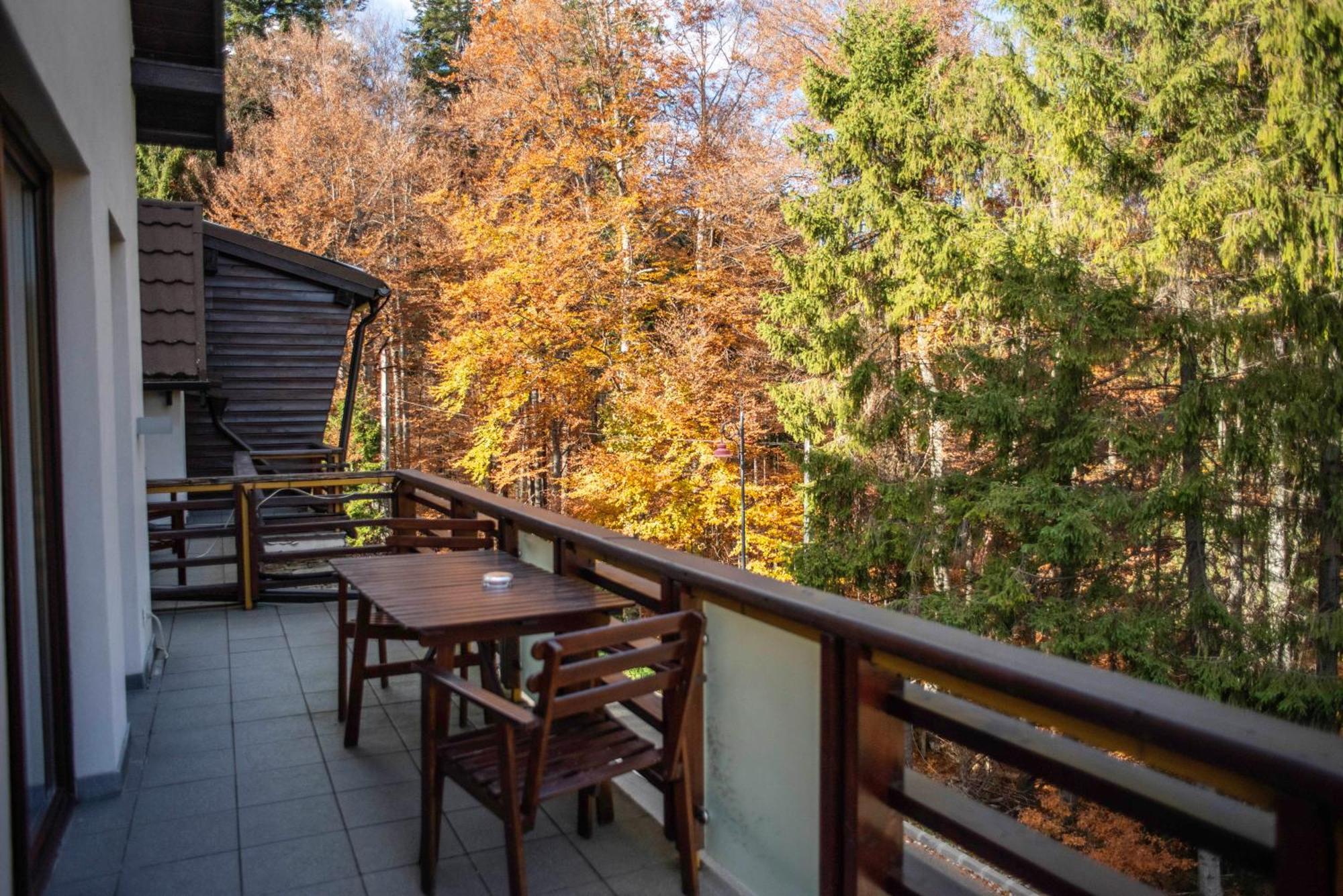 Paj Hotelul Retreat & Spa Sinaia Exterior foto