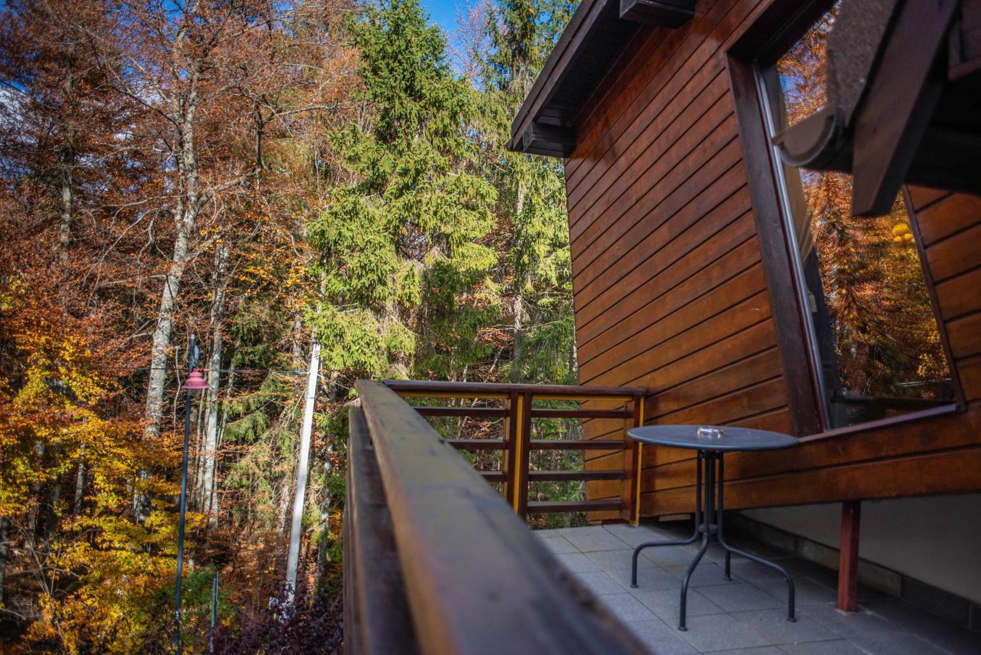 Paj Hotelul Retreat & Spa Sinaia Exterior foto