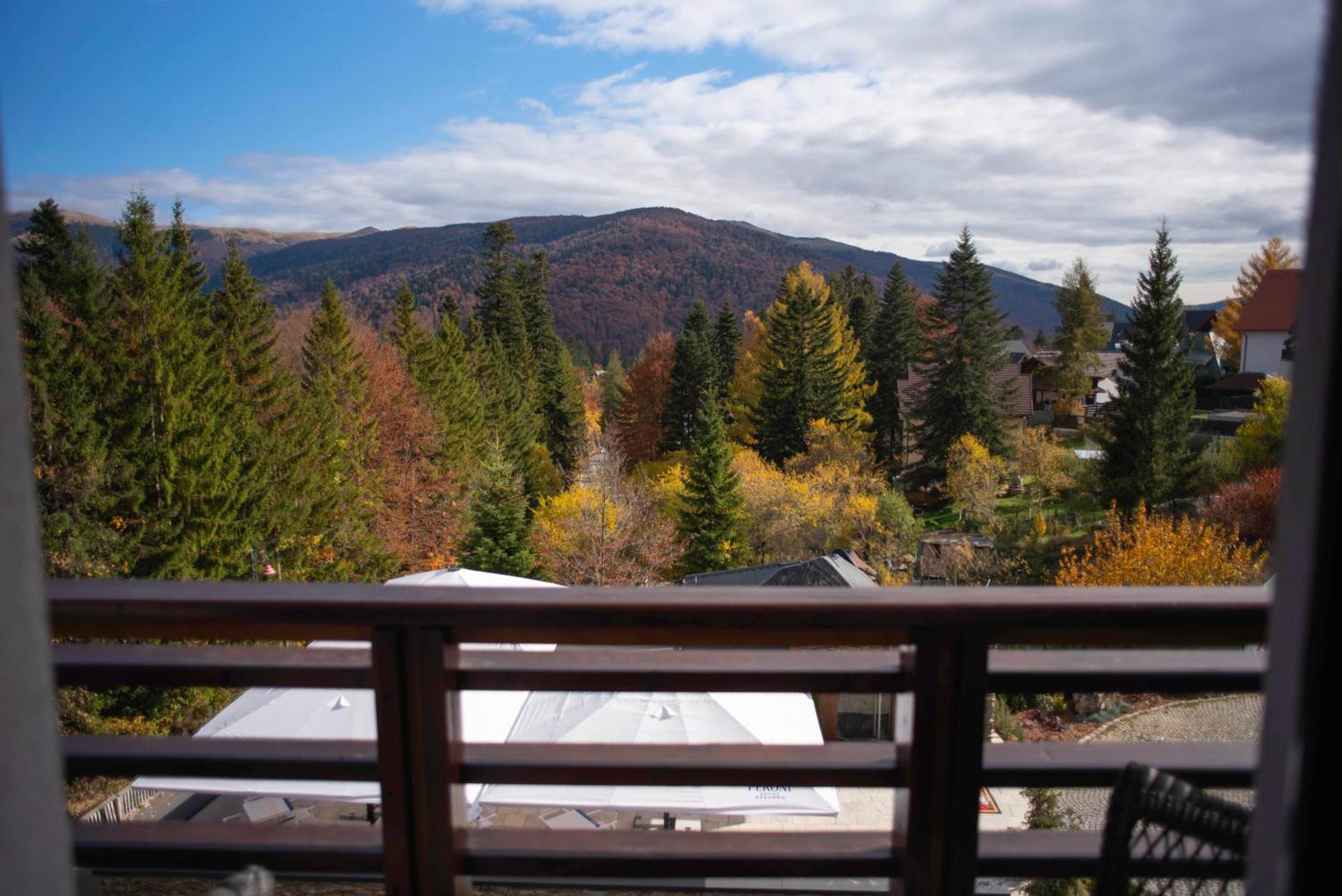 Paj Hotelul Retreat & Spa Sinaia Exterior foto