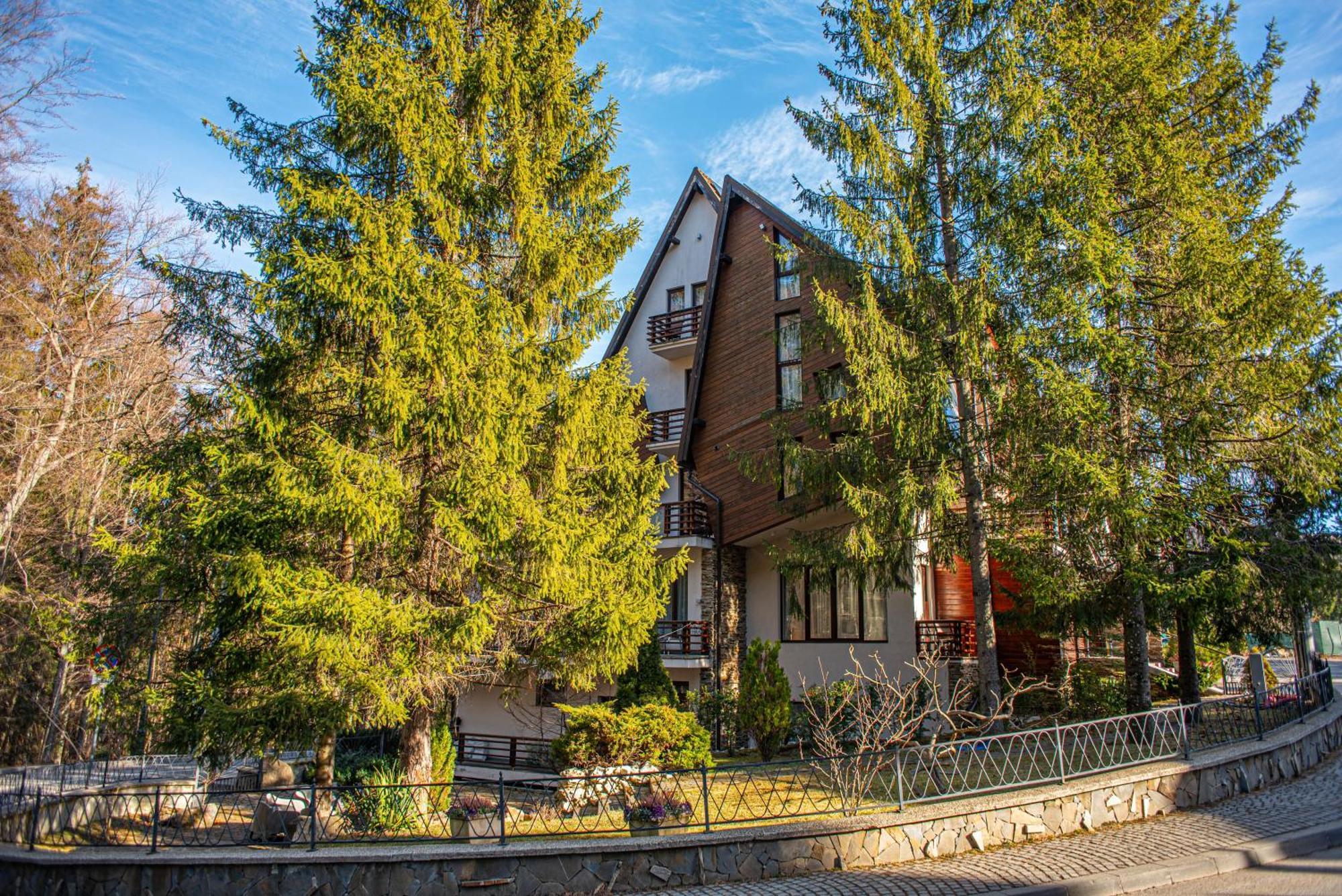 Paj Hotelul Retreat & Spa Sinaia Exterior foto